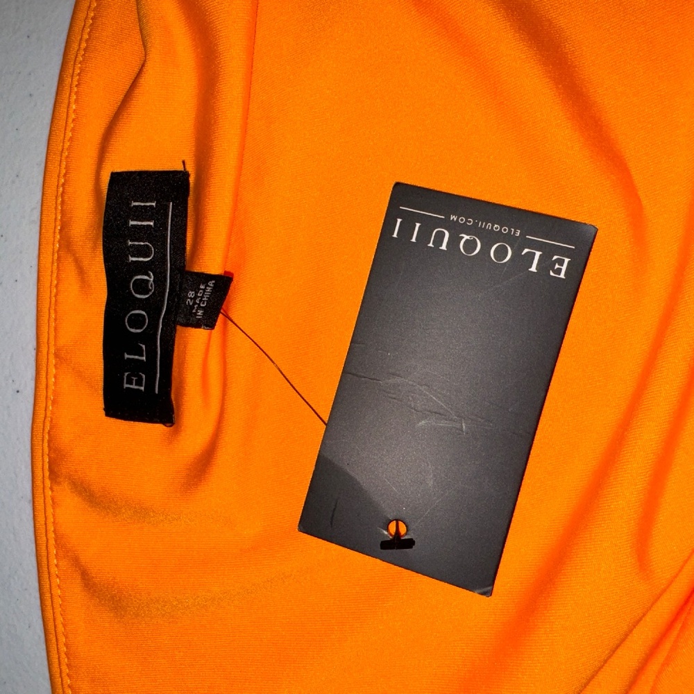 NWT Eloquii Neon Orange Tube Top Crop Shirt Size 28 - Picture 3 of 7